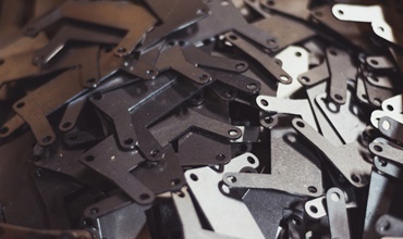 Tayfun Geri Dönüşüm, Geri Dönüşüm, Hurda Metal İşleme, Hurda İthalat Ve İhracatı, Ömrünü Tamamlamış Fabrika Sökümü, İkincil Atıkların Geri Kazanımı,Kablo Geri Dönüşümü, Hurda Toplama Ve Ayırma, Hurda Bakır, Hurda Sarı, Hurda Alüminyum, Kalın Alüminyum,  Hurda Krom Paslanmaz, Hurda Zamak, Lazer Kesim Hurdası, Alüminyum Ambalaj Atığı, Plazma Kesim Hurdası, Hurda Demir, Sac Hurda